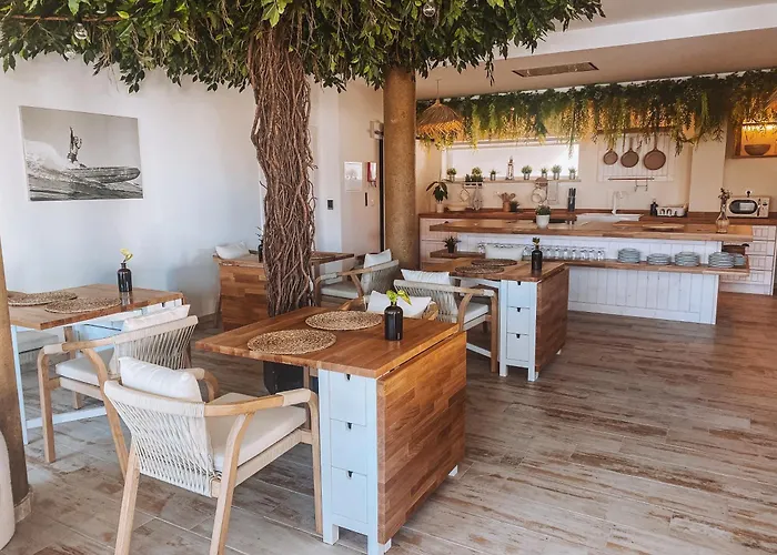 Captain Cook Ahoy Praia da Lourinhã