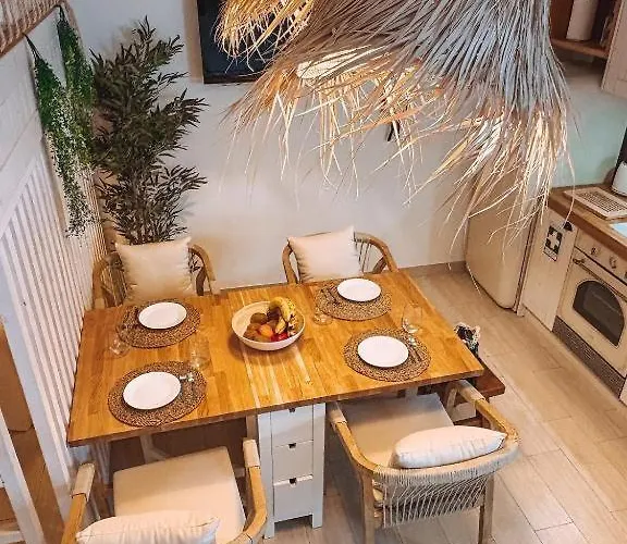 Captain Cook Ahoy Praia da Lourinhã