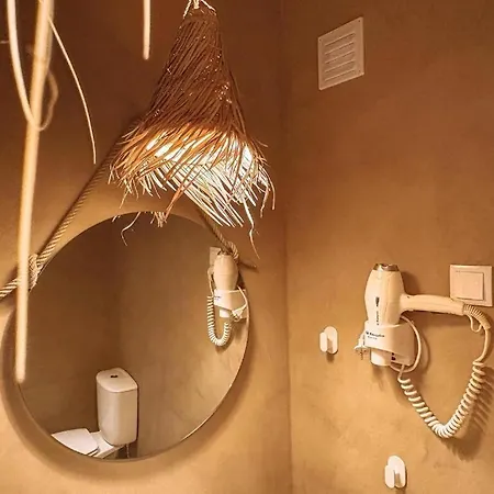 Captain Cook Ahoy * Praia da Lourinhã