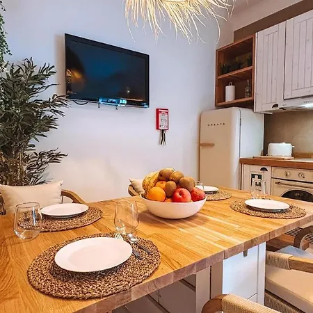 Captain Cook Ahoy Hotel *